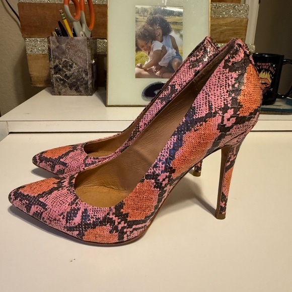 Coach Harlee Two Tone Pink Snake Print Women's Heels - Picture 6 of 6